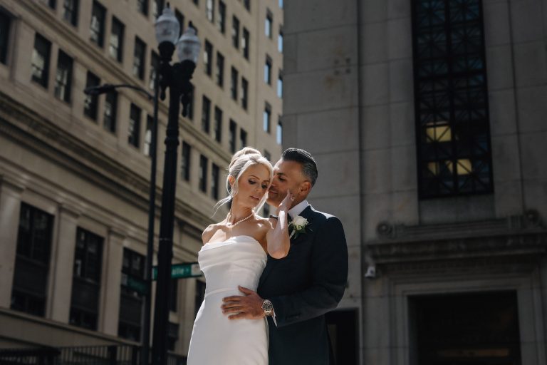 Chicago Wedding Photographer - Downtown Chicago Wedding